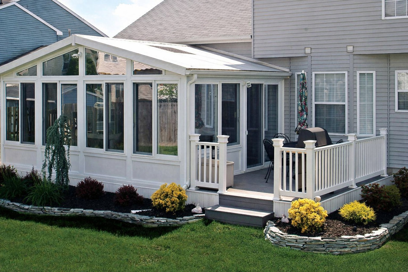 Enclosed patio rooms