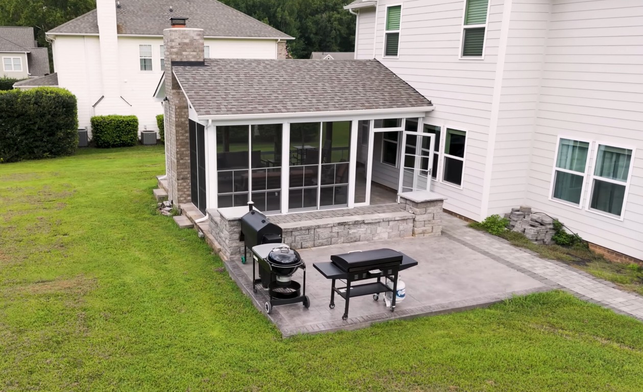 Patio Enclosures service in Kissimmee, FL